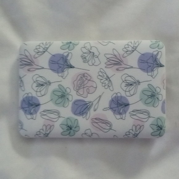 Portable charger for cell phone - Picture 1 of 3